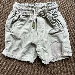 Zara pale green shorts 12-18 months